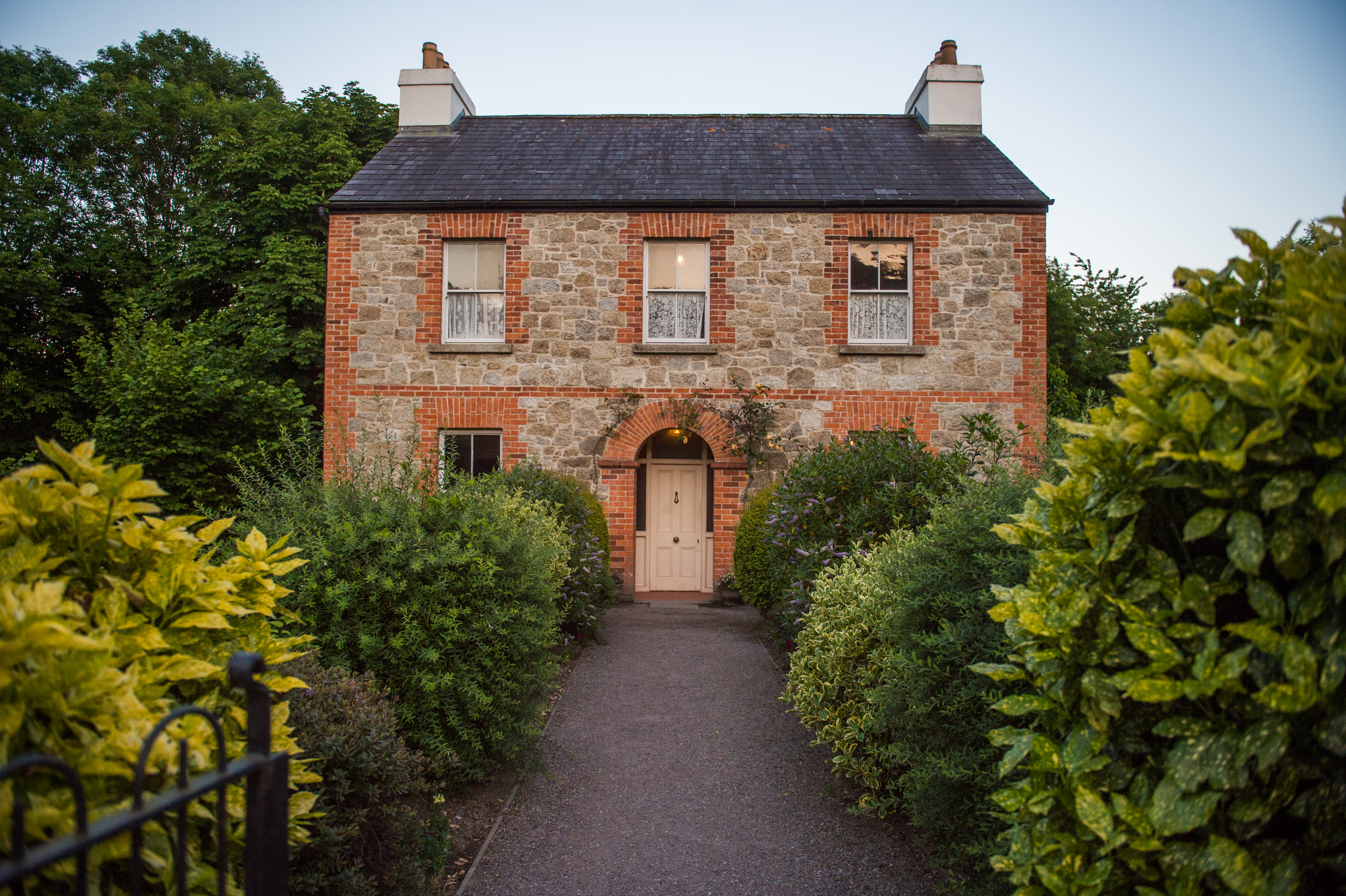 Time Machine Lands at Bunratty Castle & Folk Park to Celebrate 100 Years of HB Ice Cream