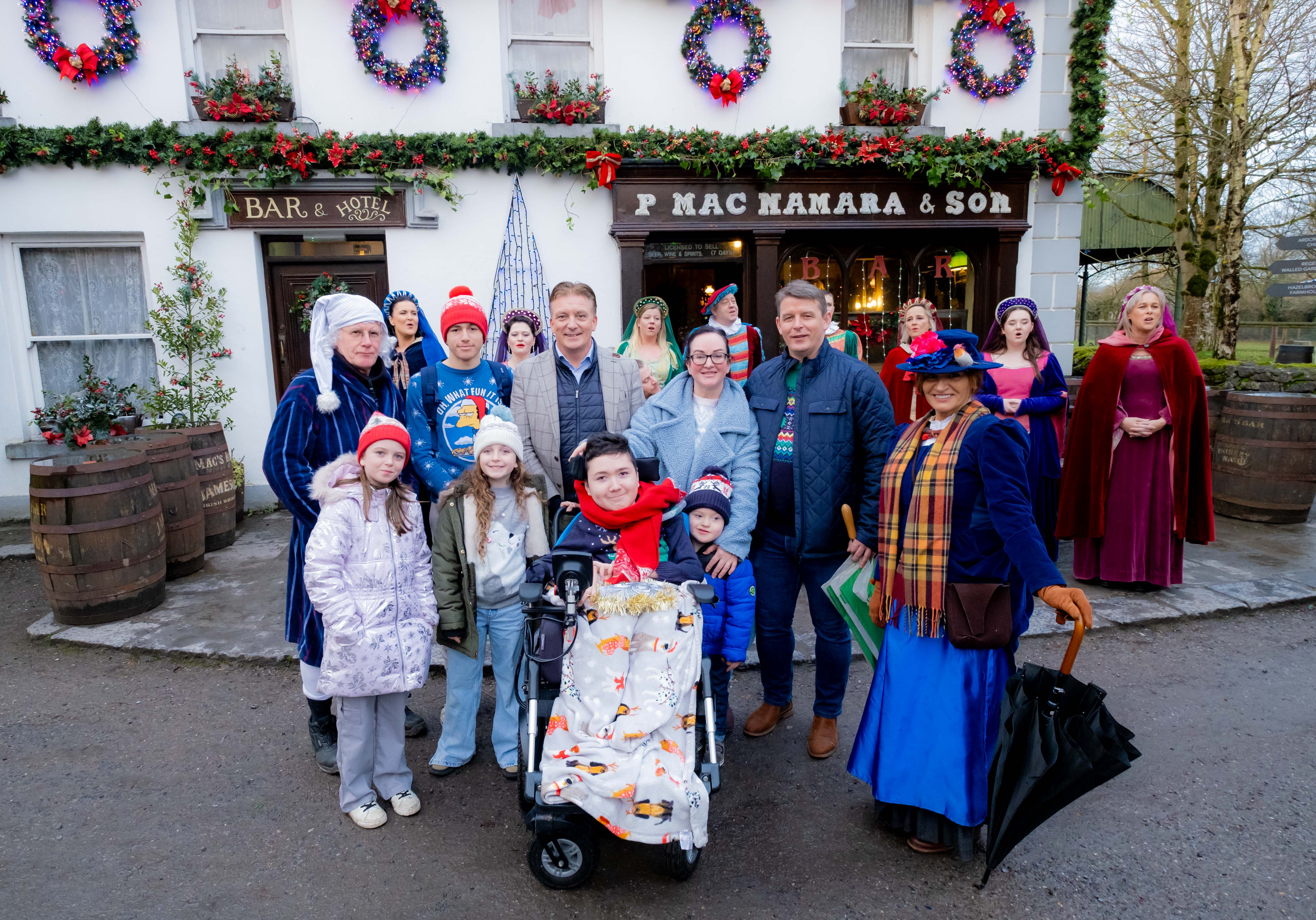 Jordan Illuminates Bunratty Castle for Christmas Celebrations Bunratty Castle & Folk Park
