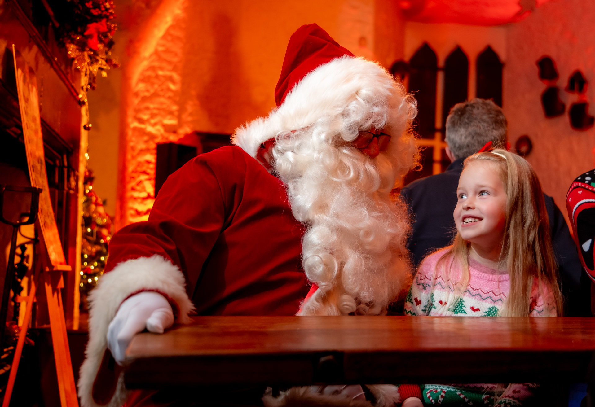 Breakfast with Santa in Bunratty Castle 